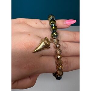 Erimish Shark Tooth Beaded Stretch Bracelet Gold Iridescent Oil Slick Honey